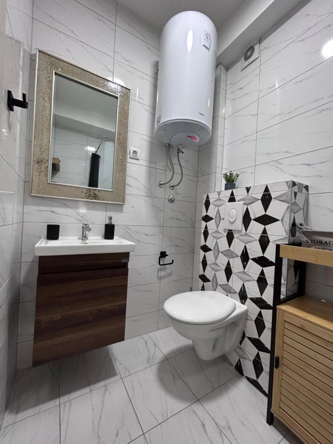 Apartment By The Synagogue Novi Sad Bagian luar foto