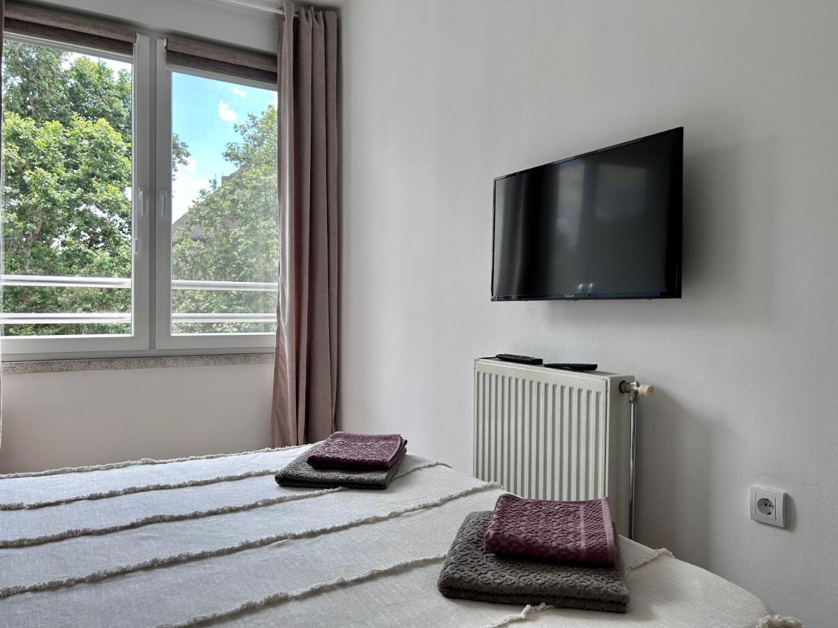 Apartment By The Synagogue Novi Sad Bagian luar foto
