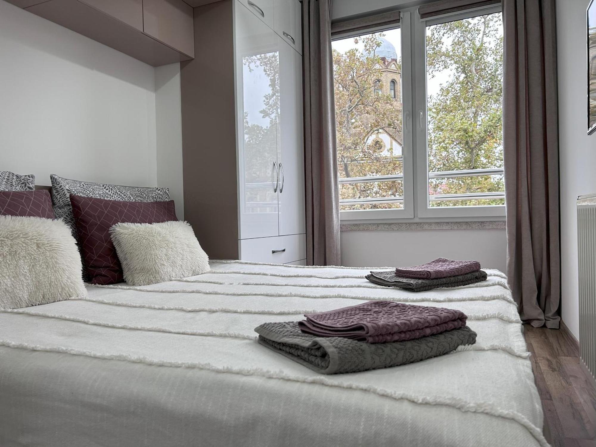 Apartment By The Synagogue Novi Sad Bagian luar foto